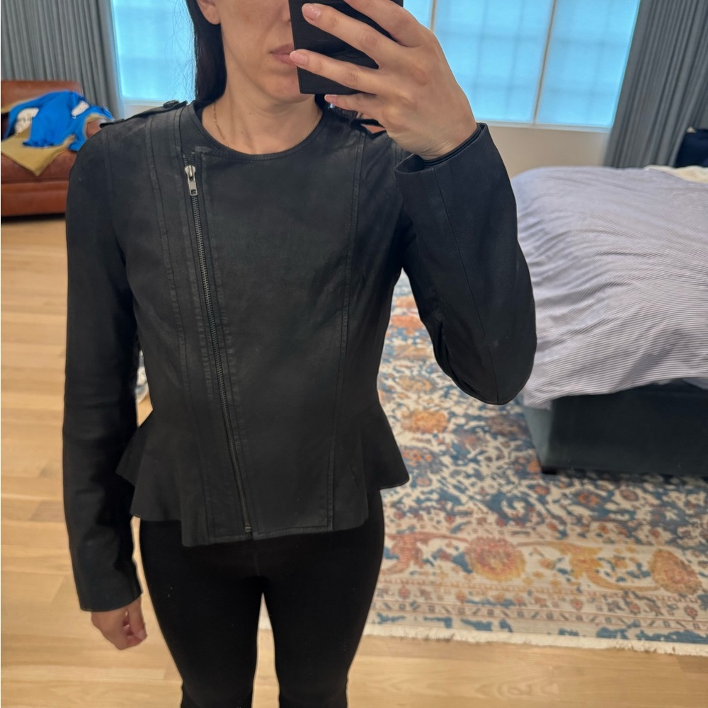 BB Dakota Black Leather Modern Fitted Jacket